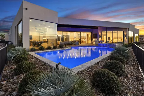 2679 E Granite Way, Saint George, UT 84790