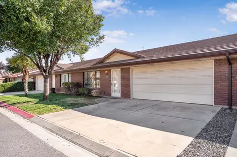 701 E 900 S # 33, Saint George, UT 84790