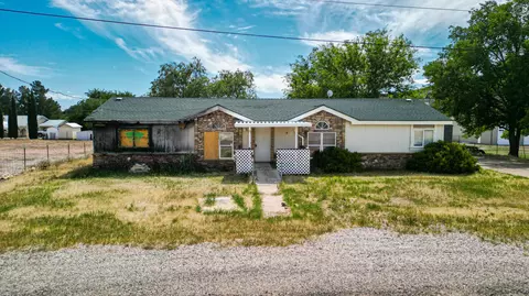 35 W Pecan Ln, Leeds, UT 84746