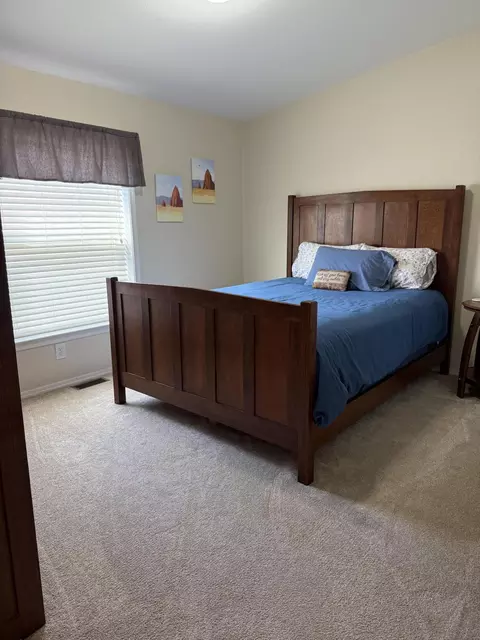 Bedroom - 2405 S Lower Boulder Rd, Boulder, UT 84716 photo 15 of 19