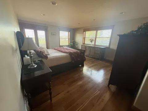Bedroom - 2405 S Lower Boulder Rd, Boulder, UT 84716 photo 2 of 19