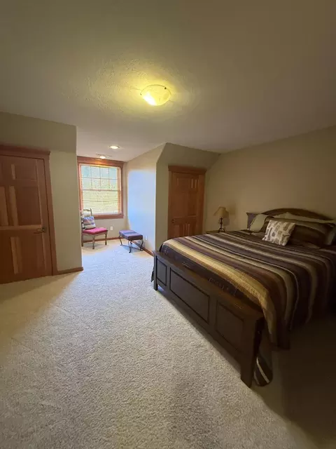 Bedroom - 2405 S Lower Boulder Rd, Boulder, UT 84716 photo 3 of 19
