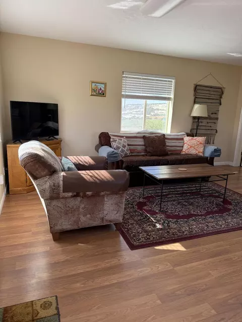 Living - 2405 S Lower Boulder Rd, Boulder, UT 84716 photo 3 of 6