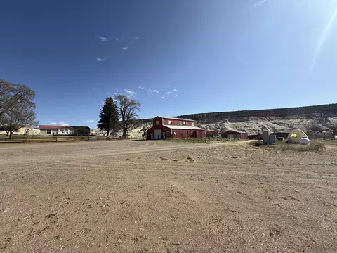 Exterior - 2405 S Lower Boulder Rd, Boulder, UT 84716 photo 12 of 12