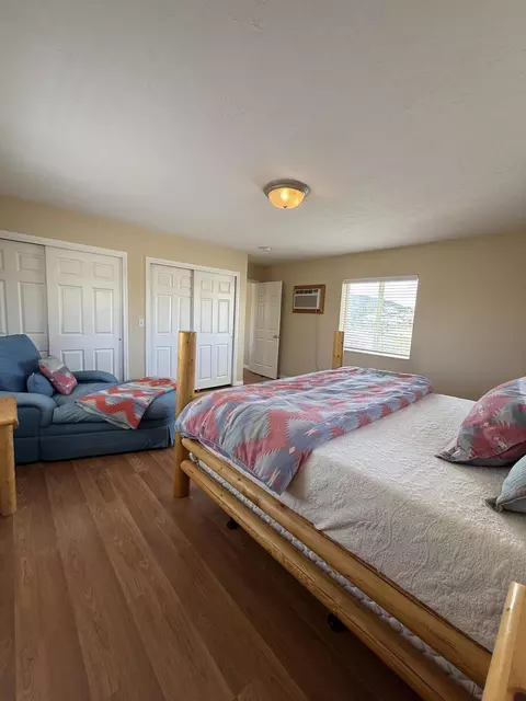 Bedroom - 2405 S Lower Boulder Rd, Boulder, UT 84716 photo 14 of 19