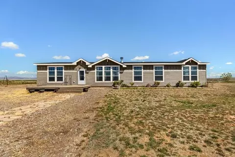 821 E 3250 N, Newcastle, UT 84756 photo 2