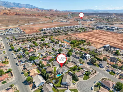 View/Area - 754 Cherry Cir, Washington, UT 84780 photo 5 of 12