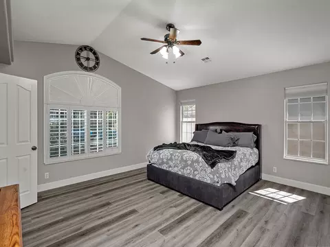 Bedroom - 754 Cherry Cir, Washington, UT 84780 photo 2 of 6