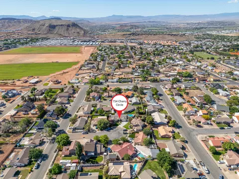 View/Area - 754 Cherry Cir, Washington, UT 84780 photo 10 of 12