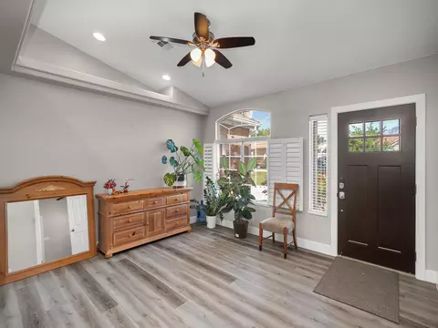 Entry Way - 754 Cherry Cir, Washington, UT 84780 photo 2 of 2