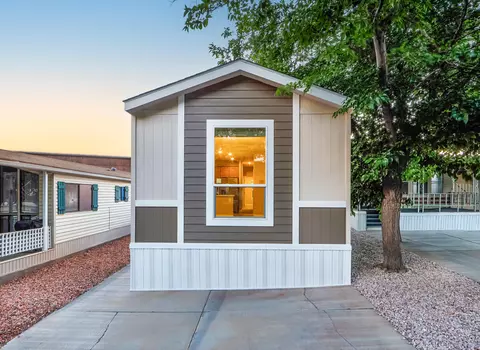1150 W Red Hills Pkwy #87, Washington, UT 84780