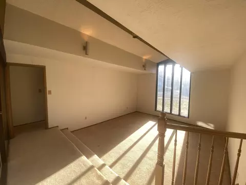 Living - 982 Spruce St, Cedar City, UT 84720 photo 1 of 7