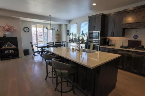 Kitchen - 1432 E Toliman Way, Washington, UT 84780 photo 1 of 2