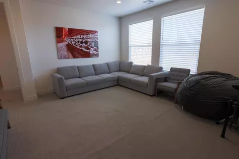 Living - 1432 E Toliman Way, Washington, UT 84780 photo 2 of 2