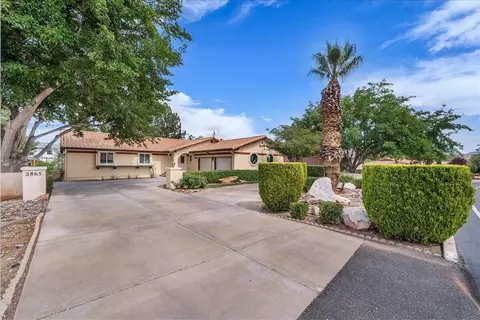 2865 S Bloomington Dr E, Saint George, UT 84790
