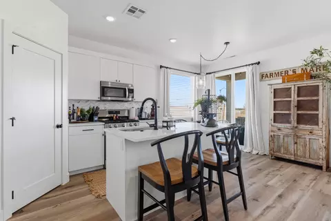 Kitchen - 2807 N Rosie Lp Lp, Cedar City, UT 84721 photo 4 of 4