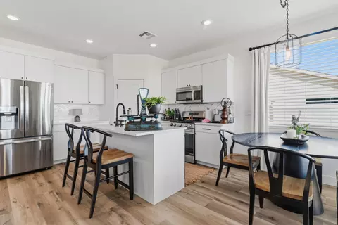 Kitchen - 2807 N Rosie Lp Lp, Cedar City, UT 84721 photo 1 of 4