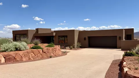 731 W Aiyana Way, Ivins, UT 84738