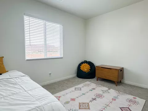Bedroom - 524 S Riverbed Dr, Washington, UT 84780 photo 5 of 7