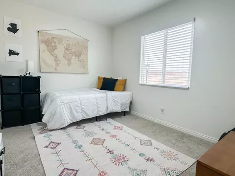 Bedroom - 524 S Riverbed Dr, Washington, UT 84780 photo 4 of 7