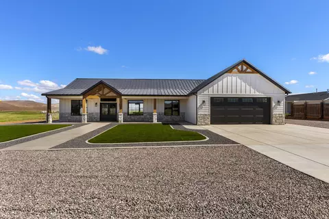 759 E 100 N, Enterprise, UT 84725