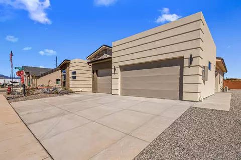 308 N 2805 W, Hurricane, UT 84737