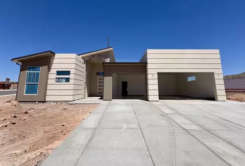 308 N 2805 W, Hurricane, UT 84737