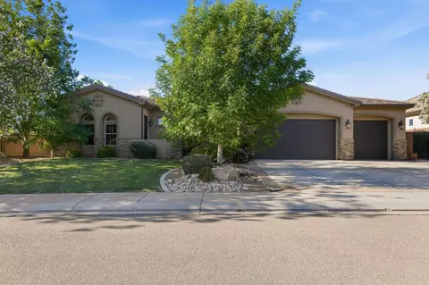 1031 E 4625 S, Washington, UT 84780