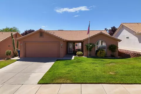 210 N Mall Dr #35, Saint George, UT 84790