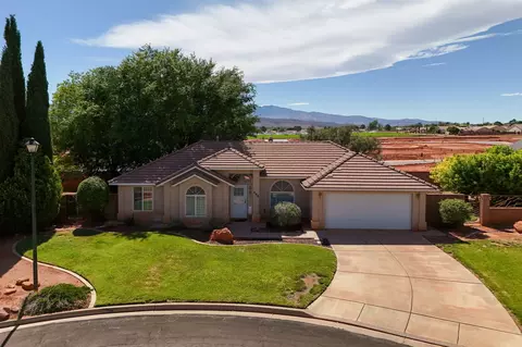 360 S Xavier Dr, Ivins, UT 84738