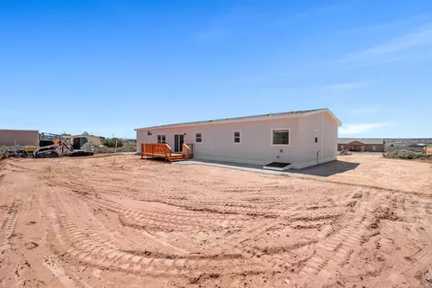 Exterior - 4175 E Mountain View Dr, Kanab, UT 84741 photo 6 of 14
