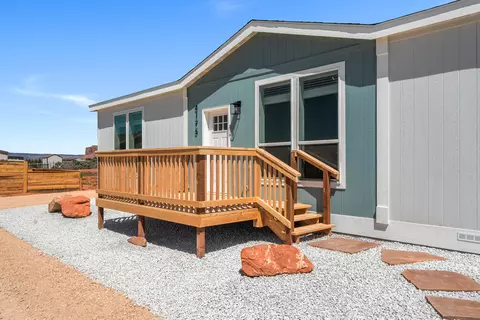 Exterior - 4175 E Mountain View Dr, Kanab, UT 84741 photo 4 of 14