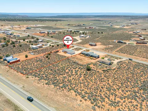 View/Area - 4175 E Mountain View Dr, Kanab, UT 84741 photo 5 of 13