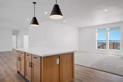 Living - 4175 E Mountain View Dr, Kanab, UT 84741 photo 4 of 8