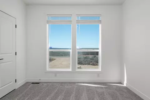 Bedroom - 4175 E Mountain View Dr, Kanab, UT 84741 photo 9 of 9