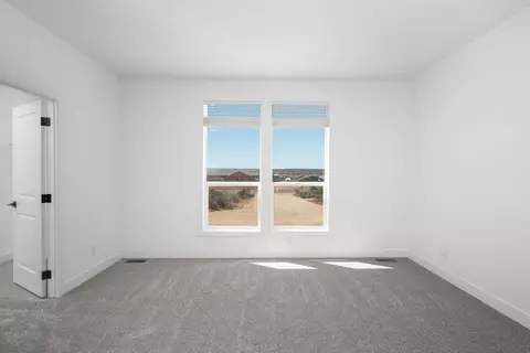 Bedroom - 4175 E Mountain View Dr, Kanab, UT 84741 photo 3 of 9