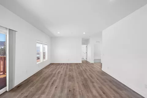 Living - 4175 E Mountain View Dr, Kanab, UT 84741 photo 7 of 8