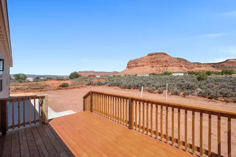Exterior - 4175 E Mountain View Dr, Kanab, UT 84741 photo 8 of 14