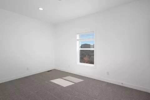Bedroom - 4175 E Mountain View Dr, Kanab, UT 84741 photo 5 of 9