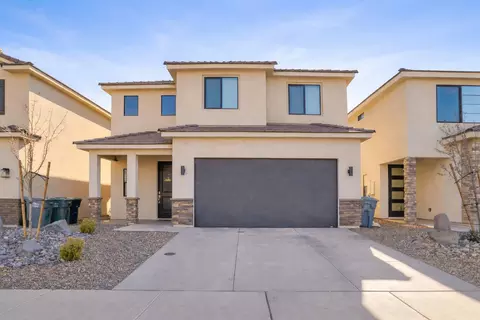 539 S Stewart Crk, Washington, UT 84780