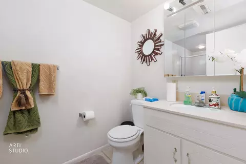 Bath - 1278 Chevy Chase Dr, Murray, UT 84117 photo 3 of 6