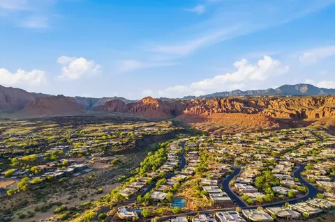 View/Area - 1500 E Split Rock Dr UNIT 20, Ivins, UT 84738 photo 5 of 6