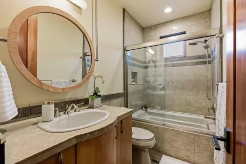 Bath - 1500 E Split Rock Dr UNIT 20, Ivins, UT 84738 photo 3 of 6