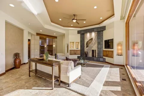 Living - 1500 E Split Rock Dr UNIT 20, Ivins, UT 84738 photo 2 of 4