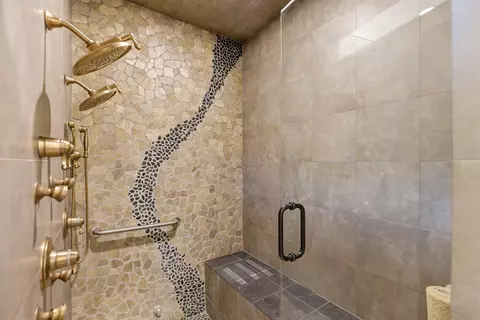 Bath - 1500 E Split Rock Dr UNIT 20, Ivins, UT 84738 photo 2 of 6
