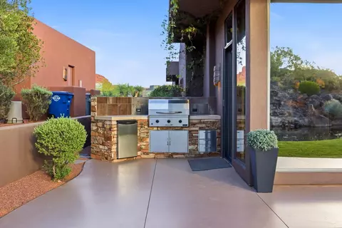 Exterior - 1500 E Split Rock Dr UNIT 20, Ivins, UT 84738 photo 13 of 27