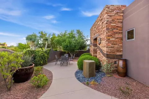 Exterior - 1500 E Split Rock Dr UNIT 20, Ivins, UT 84738 photo 3 of 27