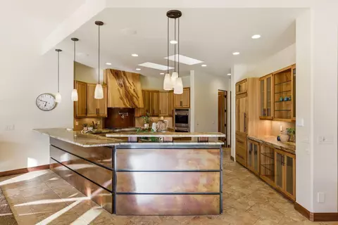 Kitchen - 1500 E Split Rock Dr UNIT 20, Ivins, UT 84738 photo 3 of 9
