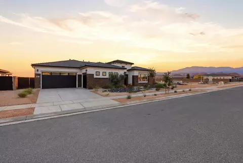 81 N Highland Pkwy, Washington, UT 84780