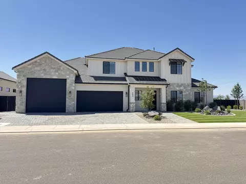 594 E Pine St, Washington, UT 84780